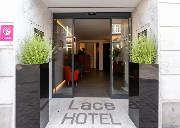 3-Sterne-Hotel: Lace Hotel